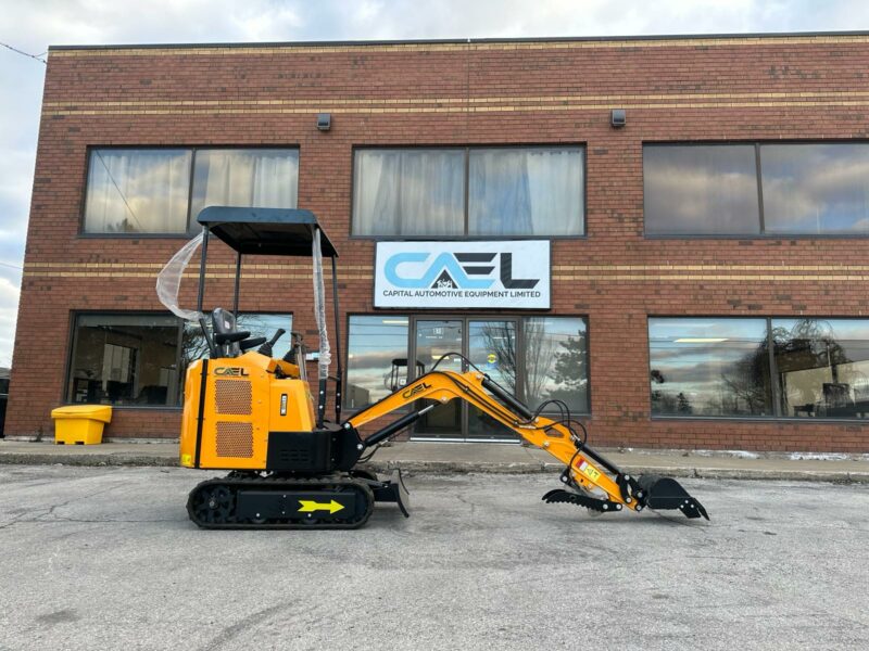 Mini excavator 1.5 Ton with Kubota engine Hydraulic Thumb (EX15KB) - Image 4