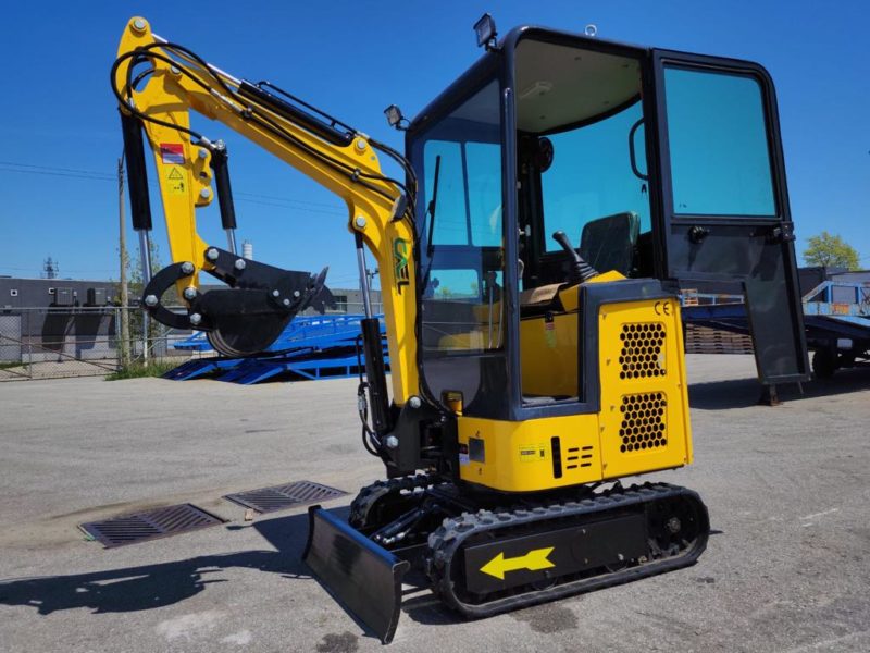 Mini Excavator1.3T with Kubota engine, Swing boom and Cab (EX13KB-C) - Image 8
