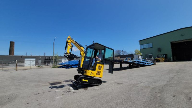 Mini Excavator1.3T with Kubota engine, Swing boom and Cab (EX13KB-C) - Image 5