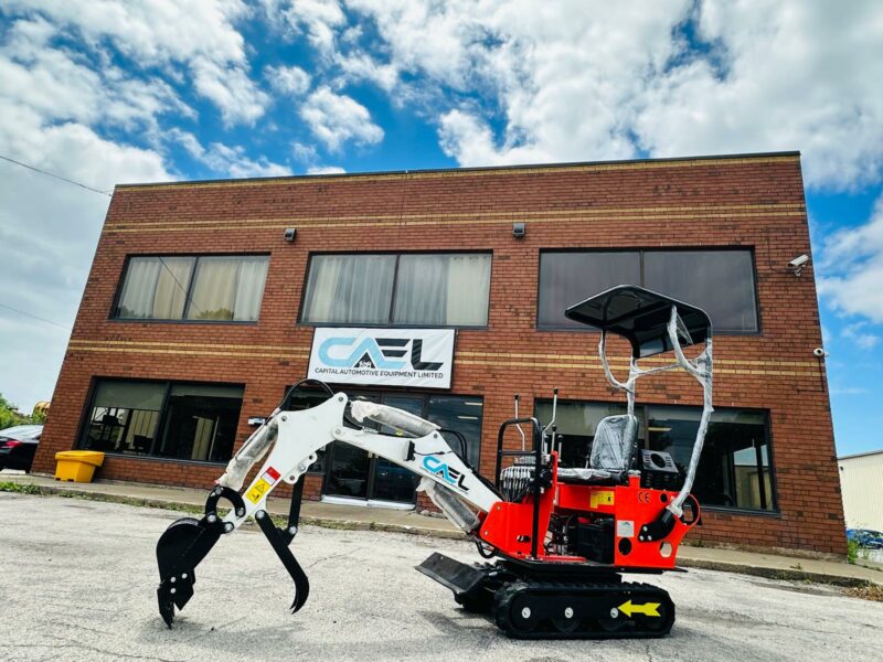 Mini Excavator 0.8T with Briggs & Stratton engine (EX08BS1) - Image 3