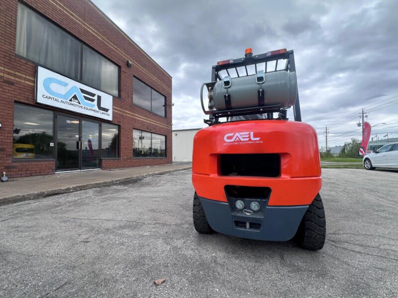 CAEL Forklift LPG 2 Ton with 3 stage side shift - Image 13